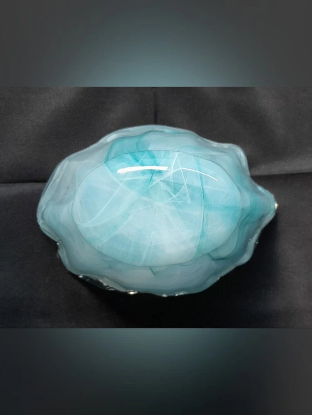 🩵 Blue & White Art Glass Vase / Decorative Bowl, Wavy Rim, Swirl Design ✨